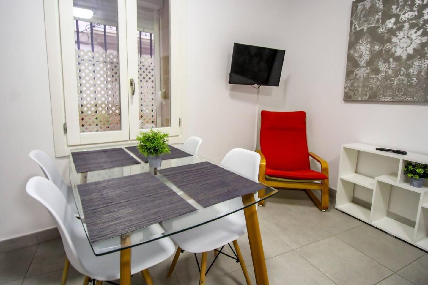 Sh Cruz Moderno Apartmento Cerca Del Mercado Кадис Екстериор снимка