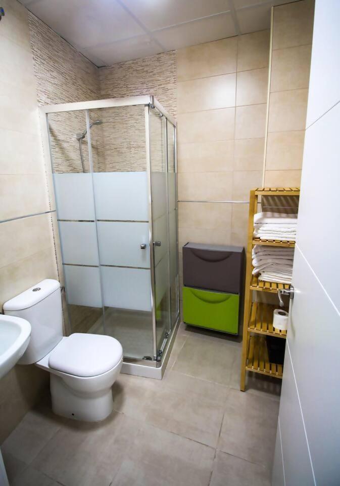 Sh Cruz Moderno Apartmento Cerca Del Mercado Кадис Екстериор снимка